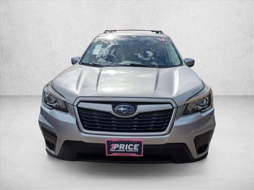 Ice Silver Metallic 2019 Subaru Forester Premium