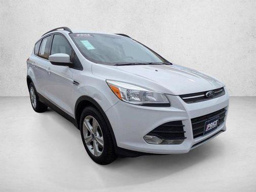 Oxford White 2014 Ford Escape SE