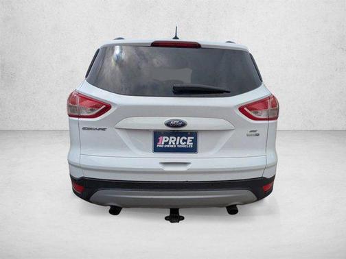 Oxford White 2014 Ford Escape SE