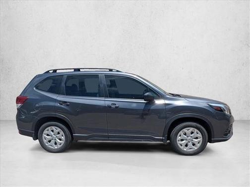 Magnetite Gray Metallic 2022 Subaru Forester Base
