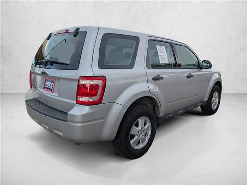 2009 Ford Escape XLS
