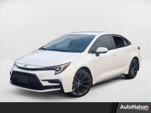 2024 Toyota Corolla Hybrid SE