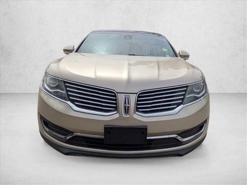 Palladium White Gold Metallic 2017 Lincoln MKX Reserve
