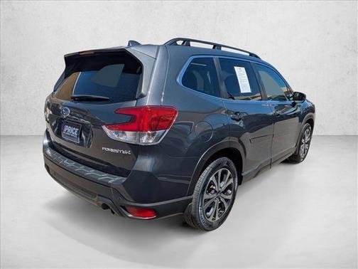 Magnetite Gray Metallic 2023 Subaru Forester Limited