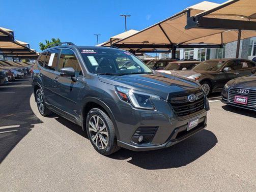 Magnetite Gray Metallic 2023 Subaru Forester Limited