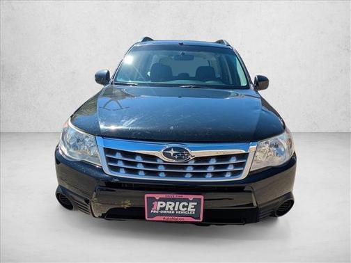 Obsidian Black Pearl 2011 Subaru Forester 2.5 X