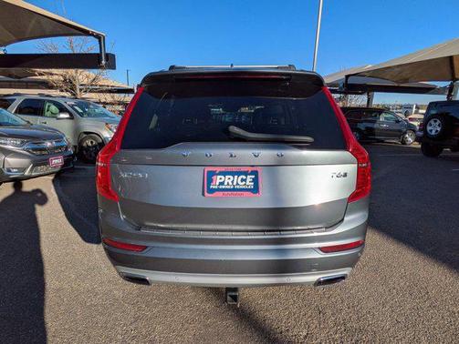 2020 Volvo XC90 T6 Momentum