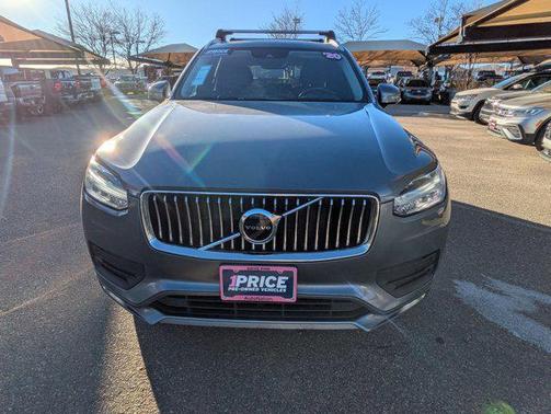 2020 Volvo XC90 T6 Momentum