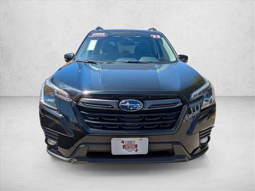 Crystal Black Silica 2022 Subaru Forester Limited