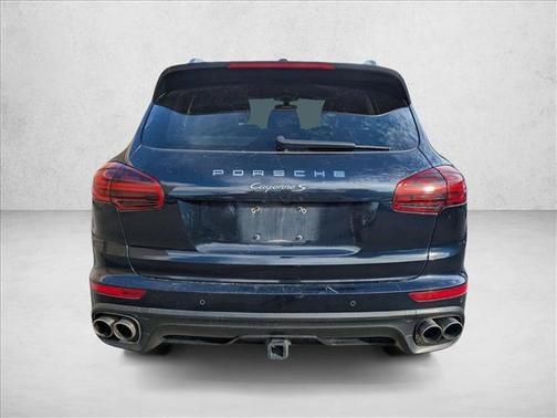 2016 Porsche Cayenne Cayenne