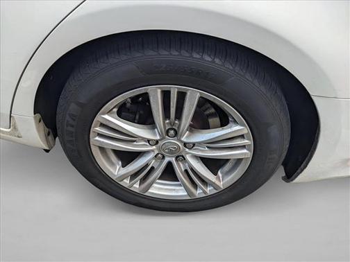 2011 INFINITI G37 Journey