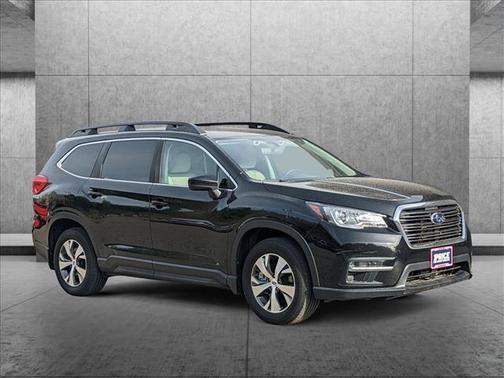 Photo 3 of 24 of 2019 Subaru Ascent Premium 8-Passenger