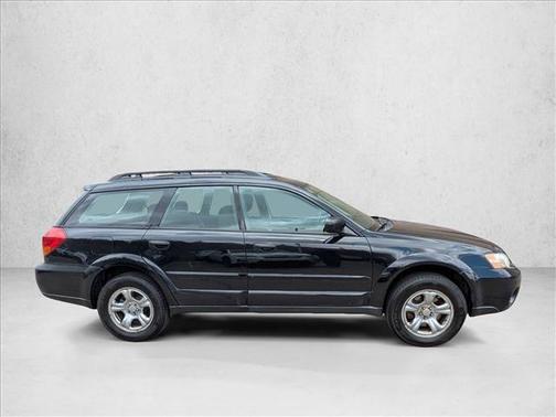 Obsidian Black Pearl 2007 Subaru Outback 2.5 i