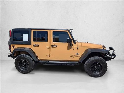 Dune 2013 Jeep Wrangler Unlimited Freedom Edition