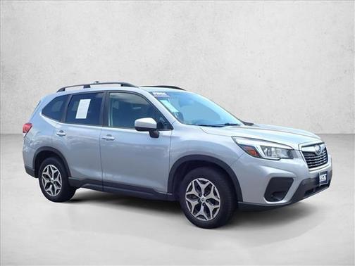 Ice Silver Metallic 2020 Subaru Forester Premium