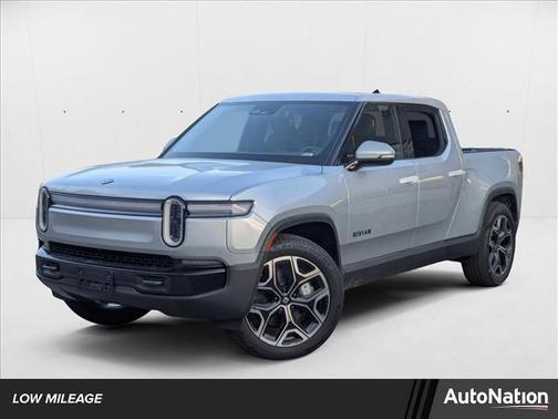 2025 Rivian R1T Adventure