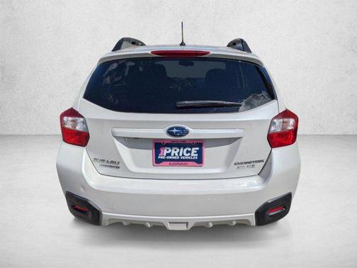 Crystal White Pearl 2016 Subaru Crosstrek 2.0i Premium