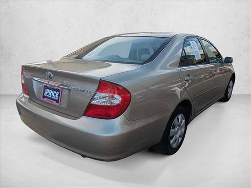 2004 Toyota Camry LE
