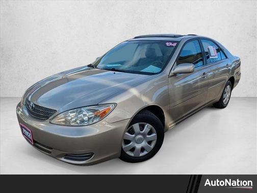2004 Toyota Camry LE