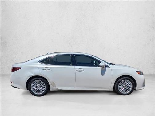 Starfire Pearl 2013 Lexus ES 350 Base