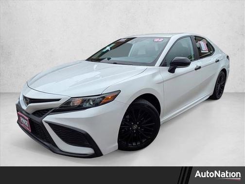 White 2022 Toyota Camry SE