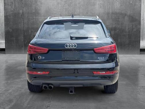 2017 Audi Q3 2.0T Premium Plus