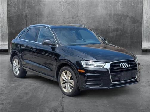 2017 Audi Q3 2.0T Premium Plus