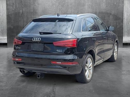 2017 Audi Q3 2.0T Premium Plus