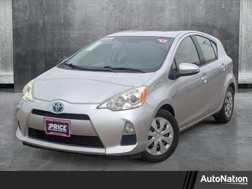 2013 Toyota Prius c Two