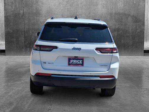 2022 Jeep Grand Cherokee L Laredo