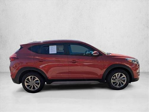 2017 Hyundai TUCSON SE Plus