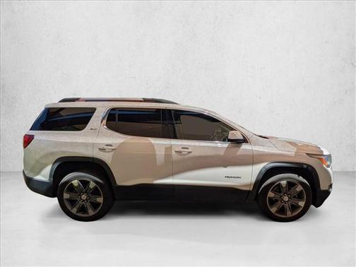 White Frost Tricoat 2018 GMC Acadia SLT-2