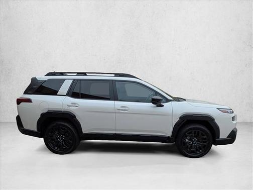 Crystal White Pearl 2026 Subaru Outback Limited XT