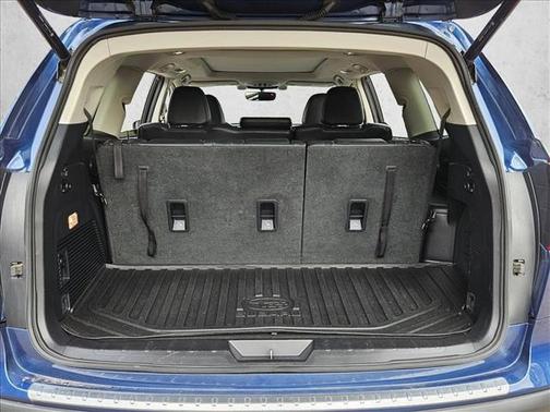 2022 Subaru Ascent Limited 8-Passenger