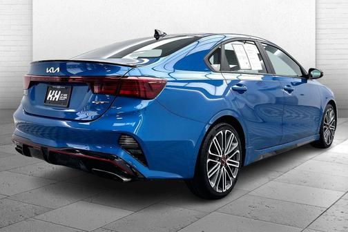 Sporty Blue 2023 Kia Forte GT