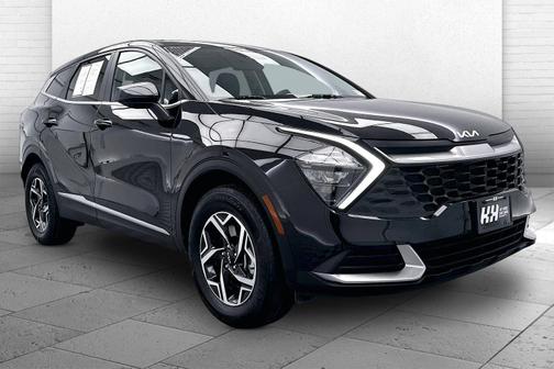 Fusion Black 2023 Kia Sportage LX
