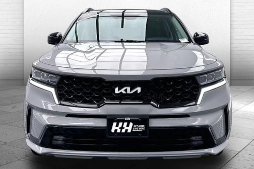 Wolf Gray 2022 Kia Sorento SX