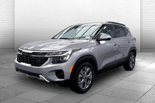 Steel Gray 2024 Kia Seltos S
