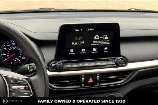 Photo 5 of 36 of 2020 Kia Forte LXS