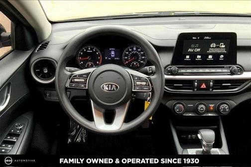 Photo 4 of 36 of 2020 Kia Forte LXS