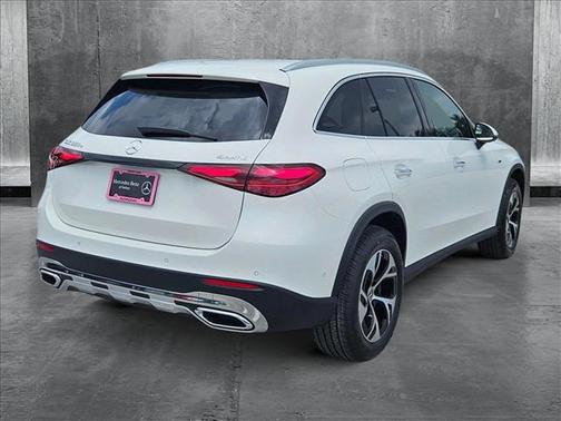 2025 Mercedes-Benz GLC 350e Base