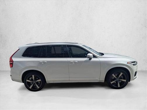 Crystal White Pearl 2016 Volvo XC90 T6 R-Design