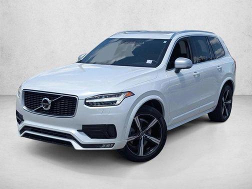 Crystal White Pearl 2016 Volvo XC90 T6 R-Design