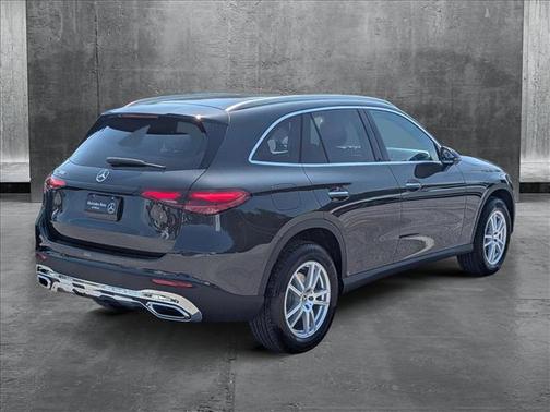 2025 Mercedes-Benz GLC 300 Base