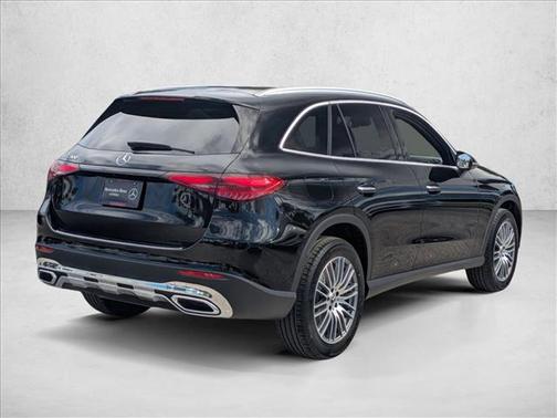 2026 Mercedes-Benz GLC 300 Base