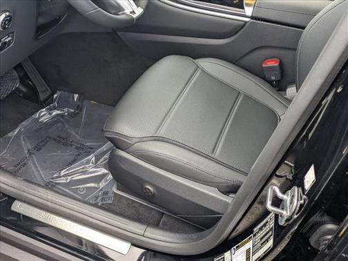 2026 Mercedes-Benz GLC 300 Base