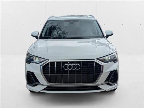 2021 Audi Q3 45 S line Premium