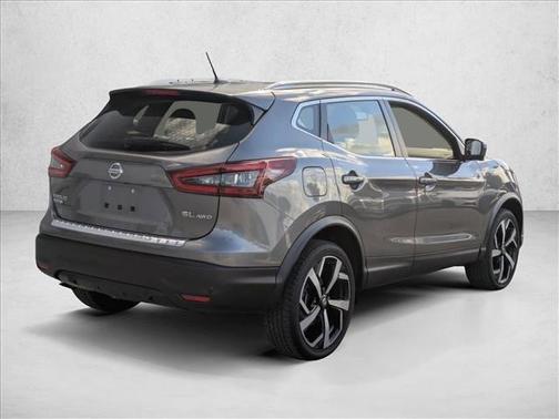 2022 Nissan Rogue Sport SL