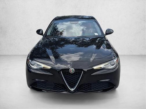 Alfa Black 2019 Alfa Romeo Giulia Base