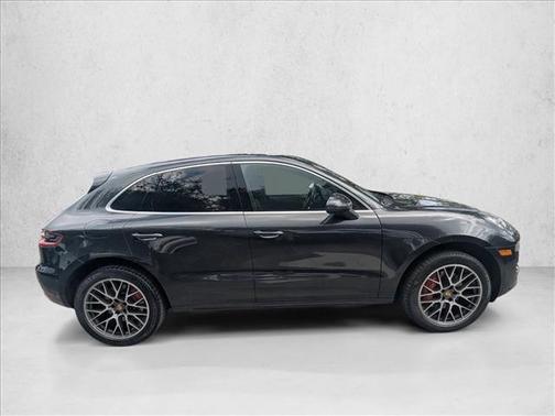 2017 Porsche Macan Turbo